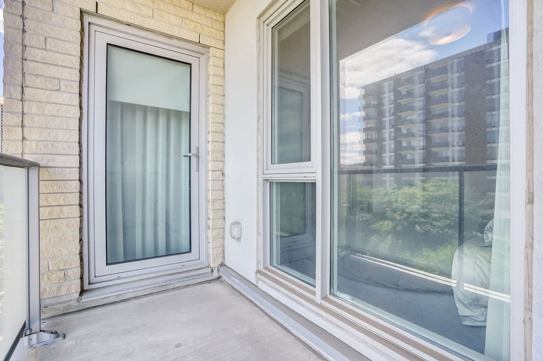 460 St-Laurent — 1 Bedroom - Photo 27