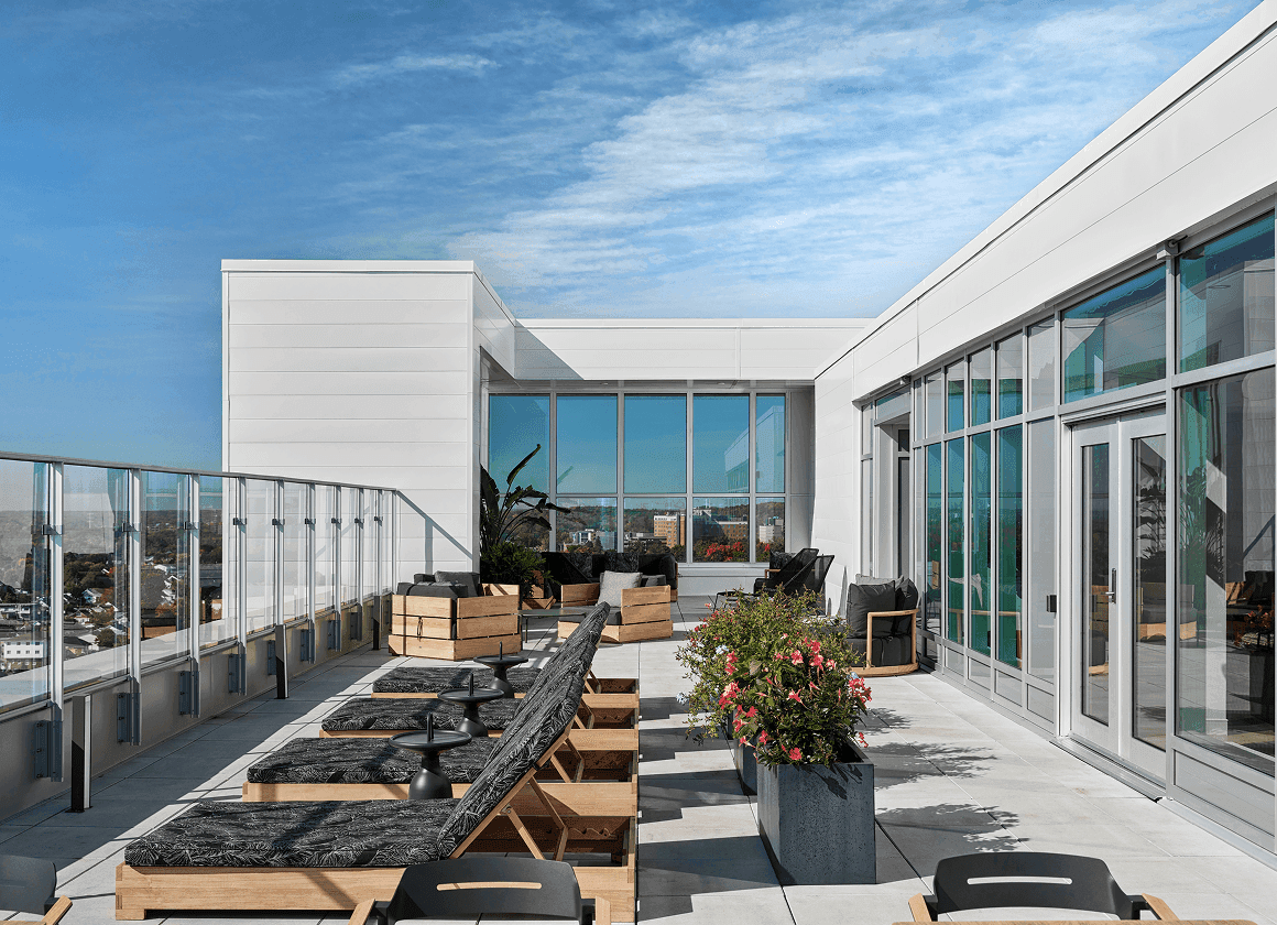 Le Columbia — 3 Bedrooms* - Photo 3