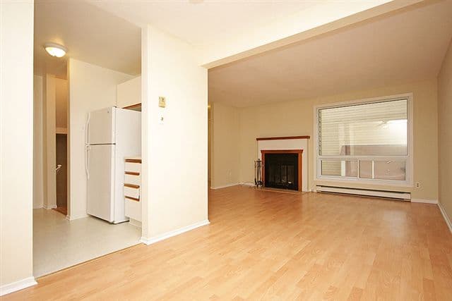 750 St. Andre - Photo 4