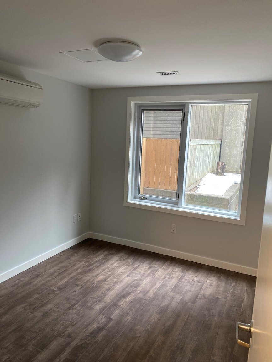 Kings Gardens — Two Bedroom - Photo 10