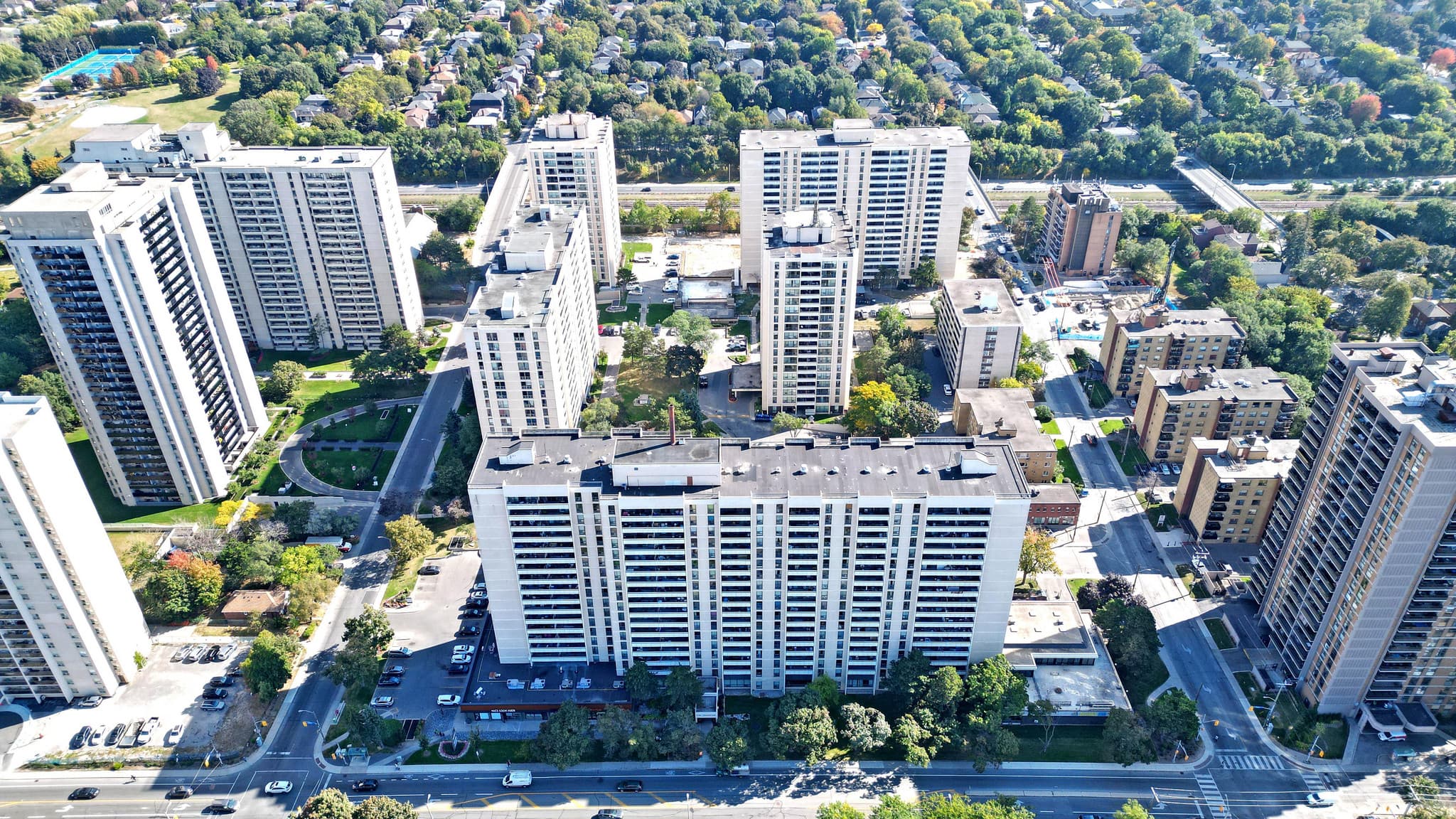 Rosebury Square — 3 Bedroom - Photo 45