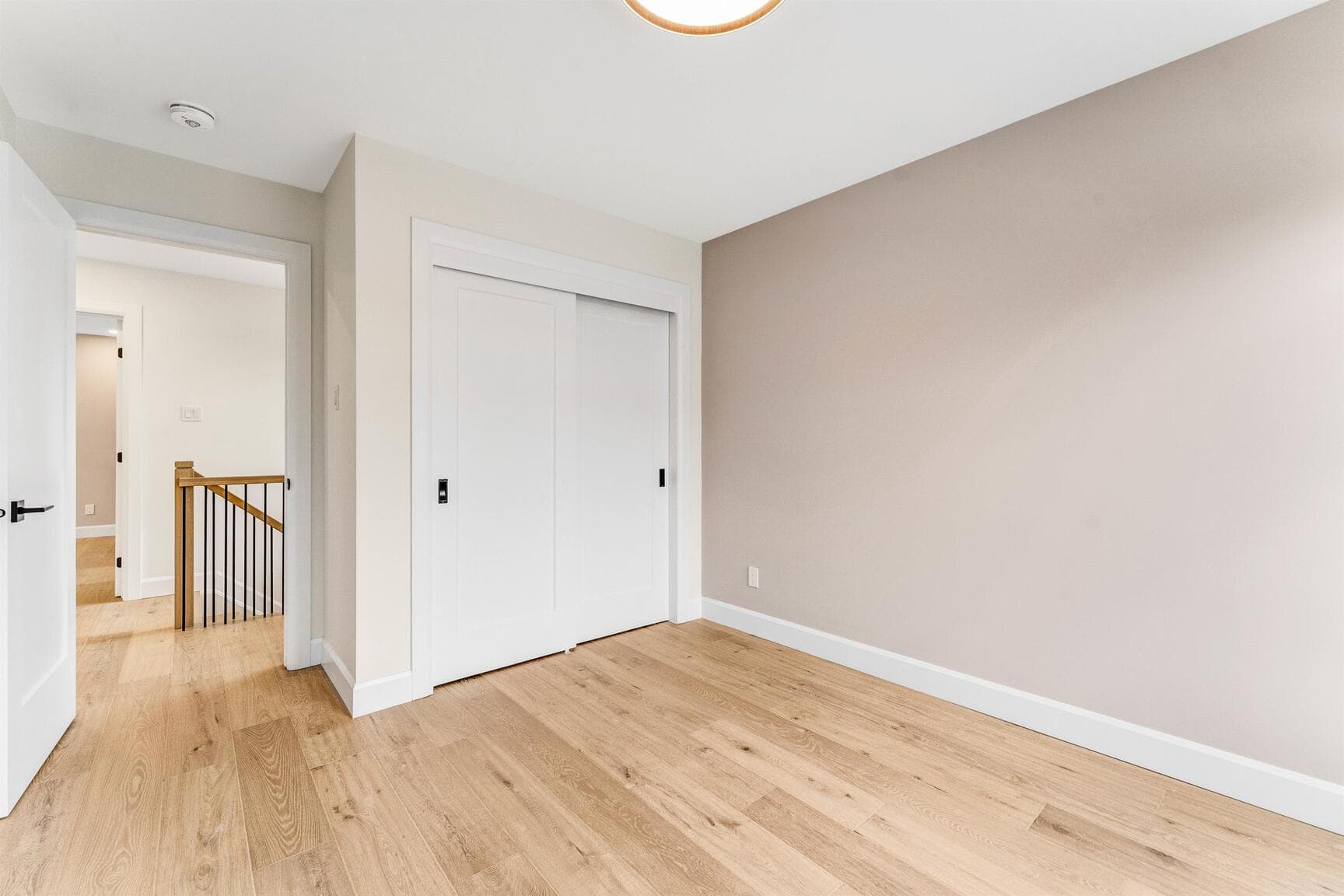 847 Woodroffe Avenue — 3 Bedroom - Photo 13