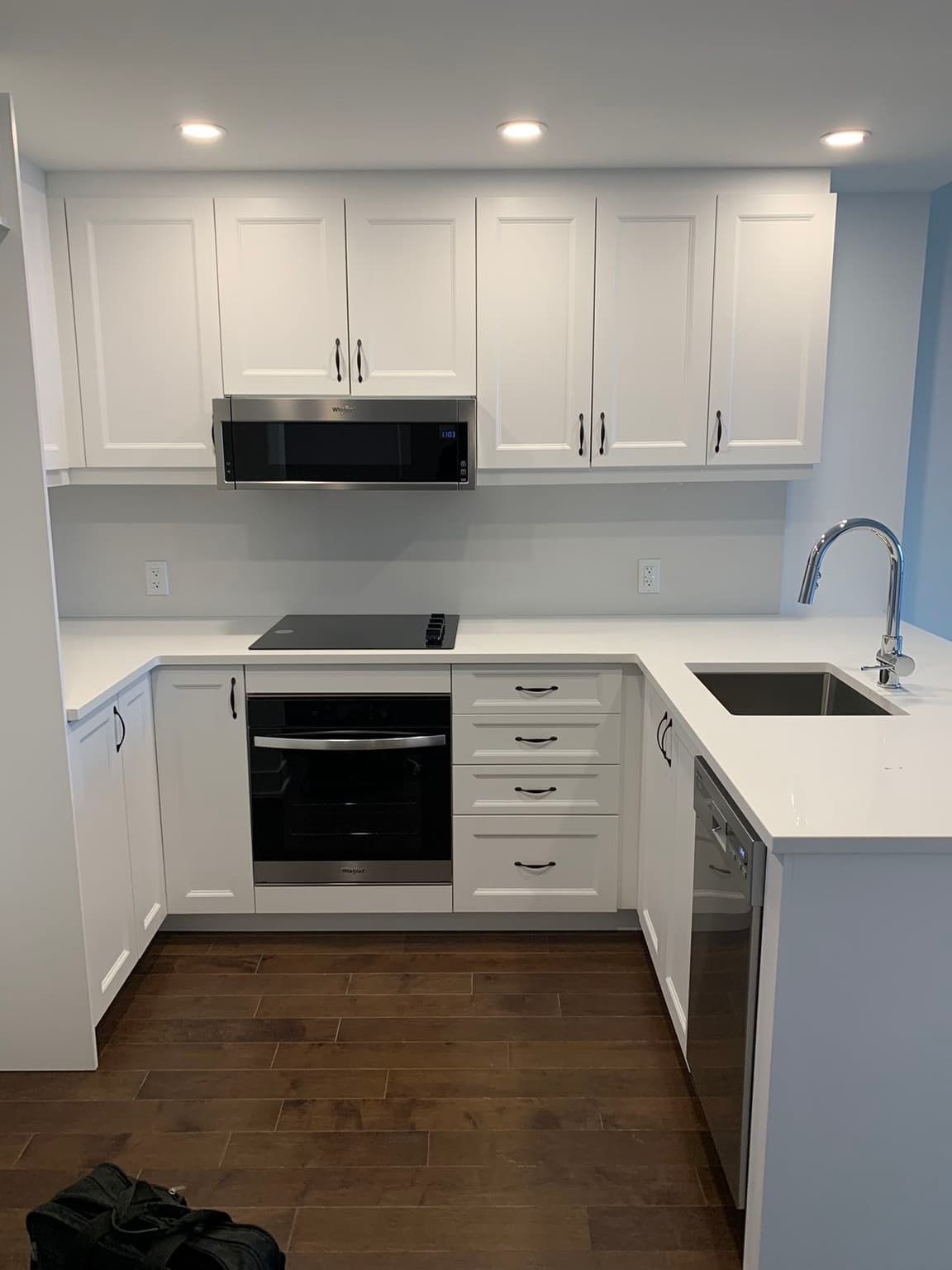 340 Queen Street — 1 Bedroom - Photo 3