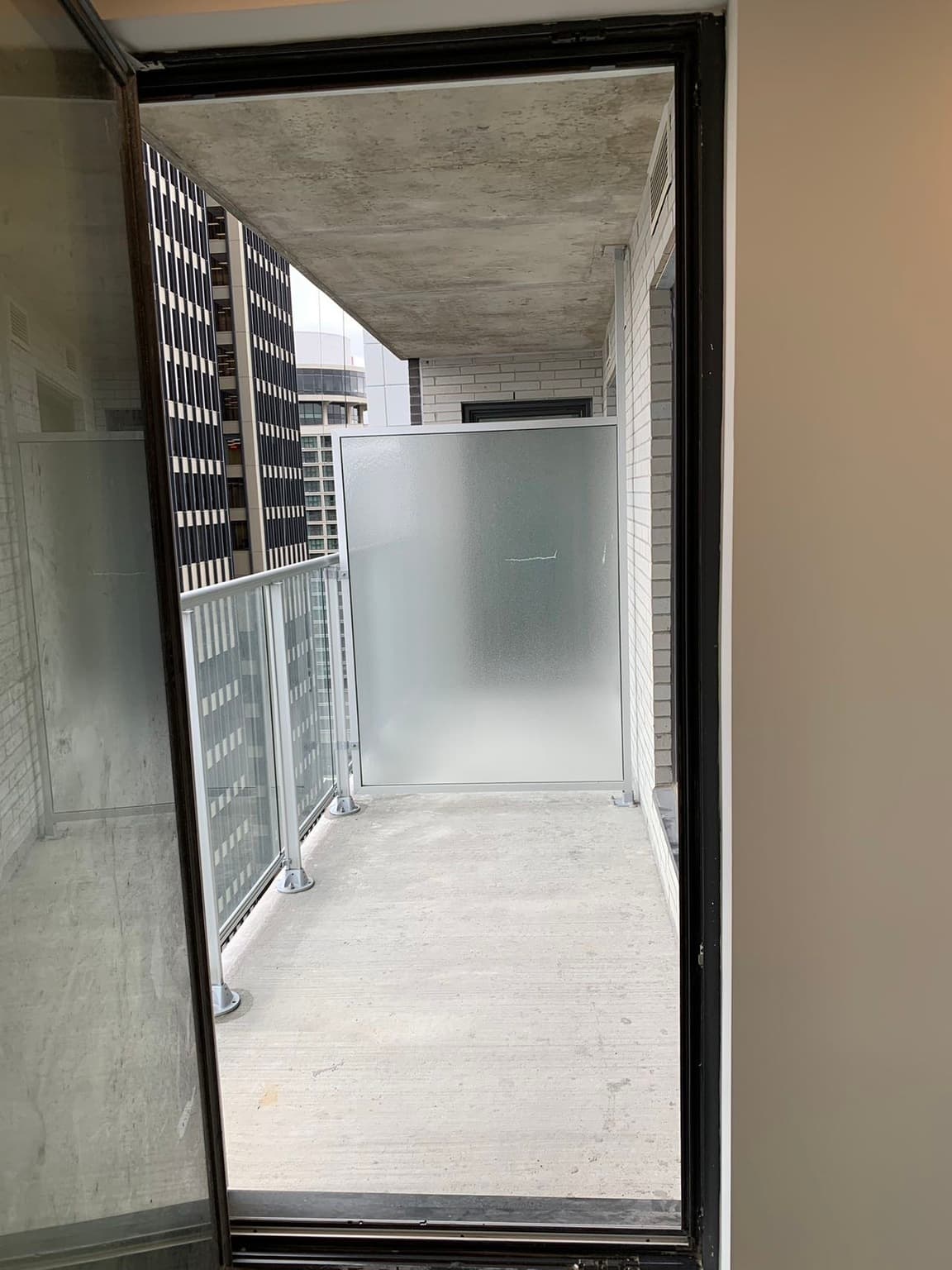 340 Queen Street — 1 Bedroom - Photo 11