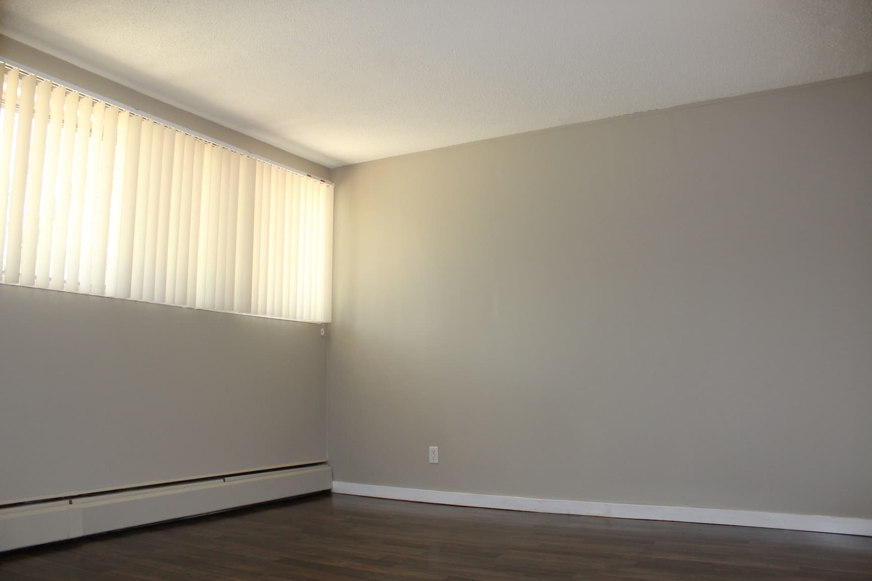 Shardan Manor — Bachelor - Photo 10