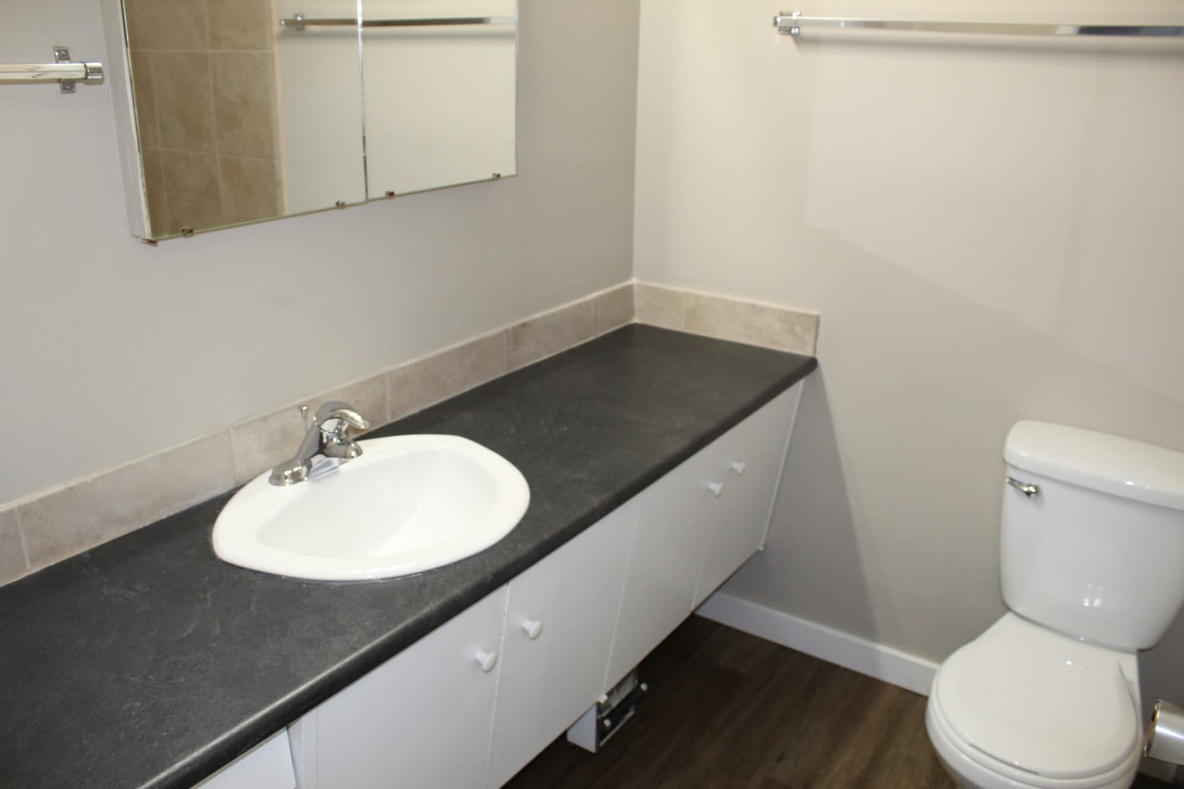 Oliver 1 Apartments — 1 bedroom - Photo 10
