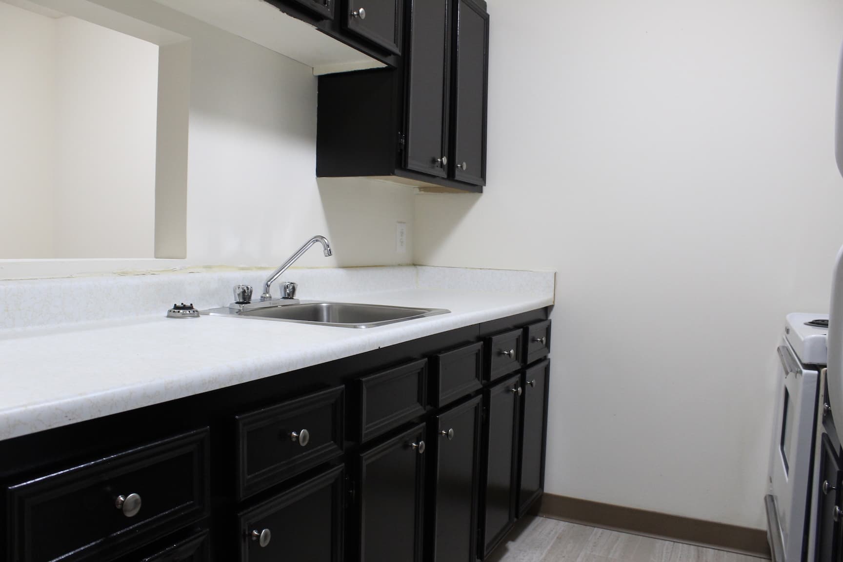Mainstreet Corner — 3 bedroom - Photo 9