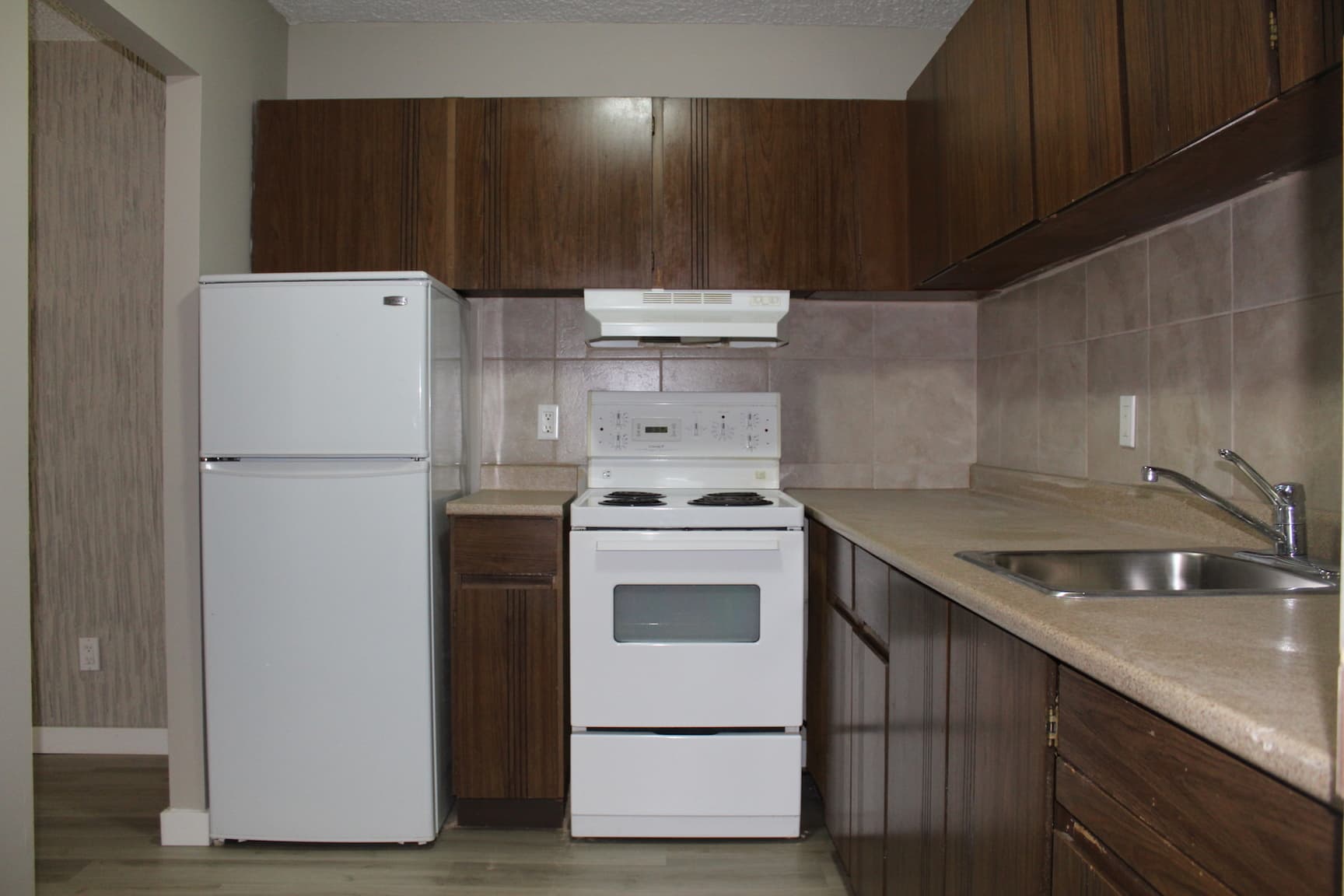 Matt Manor — 2 bedroom - Photo 11