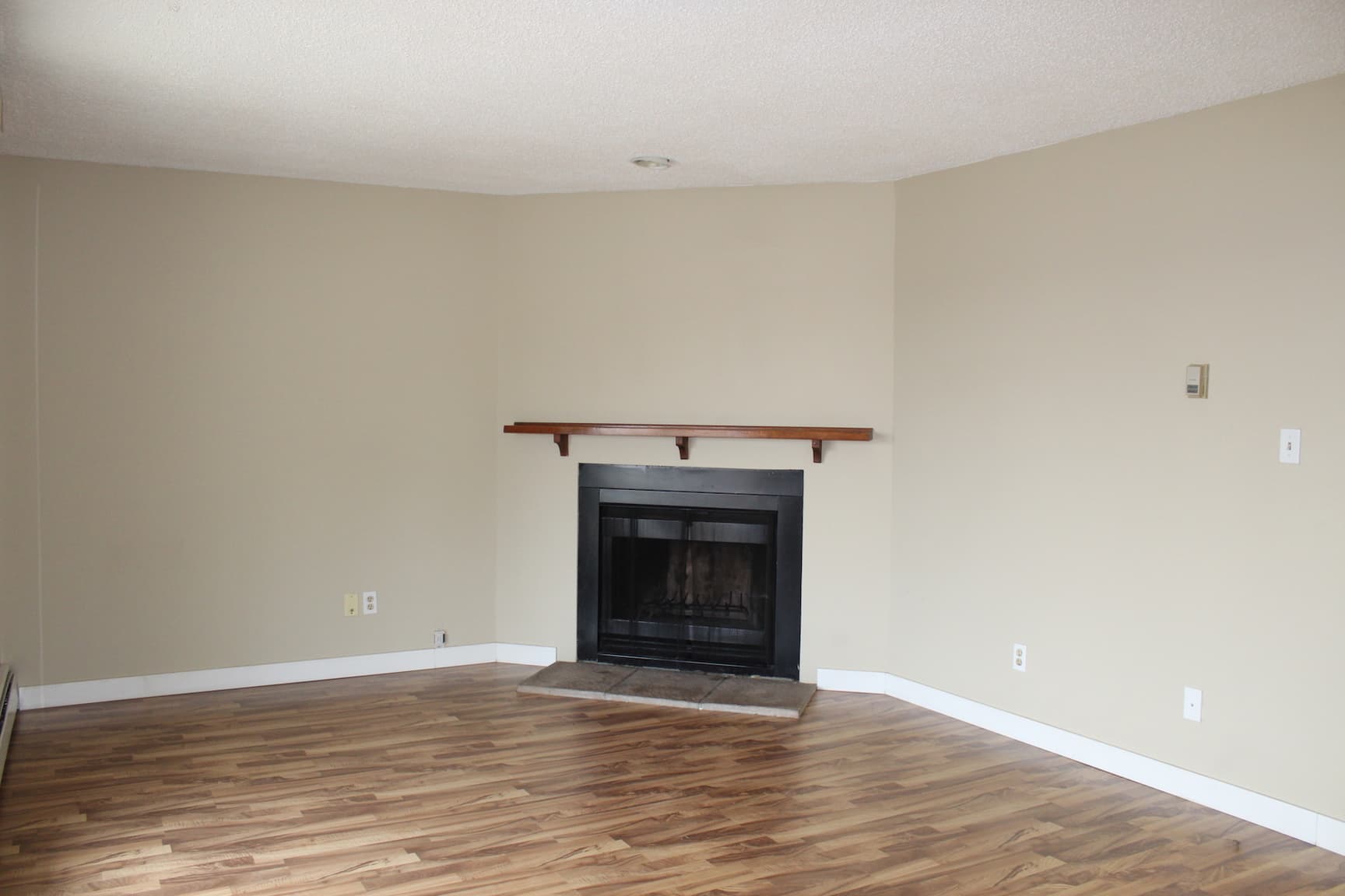 Jay's Place — 1 bedroom - Photo 12