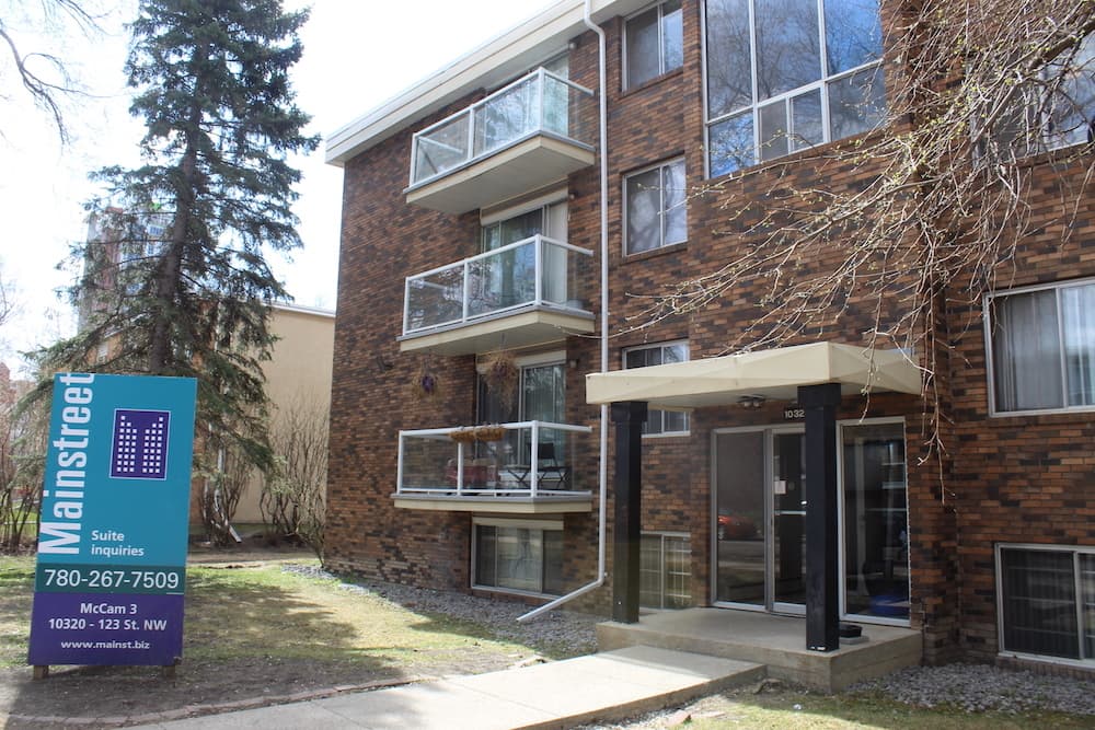 McCam 3 Apartments — 2 bedroom - Photo 12