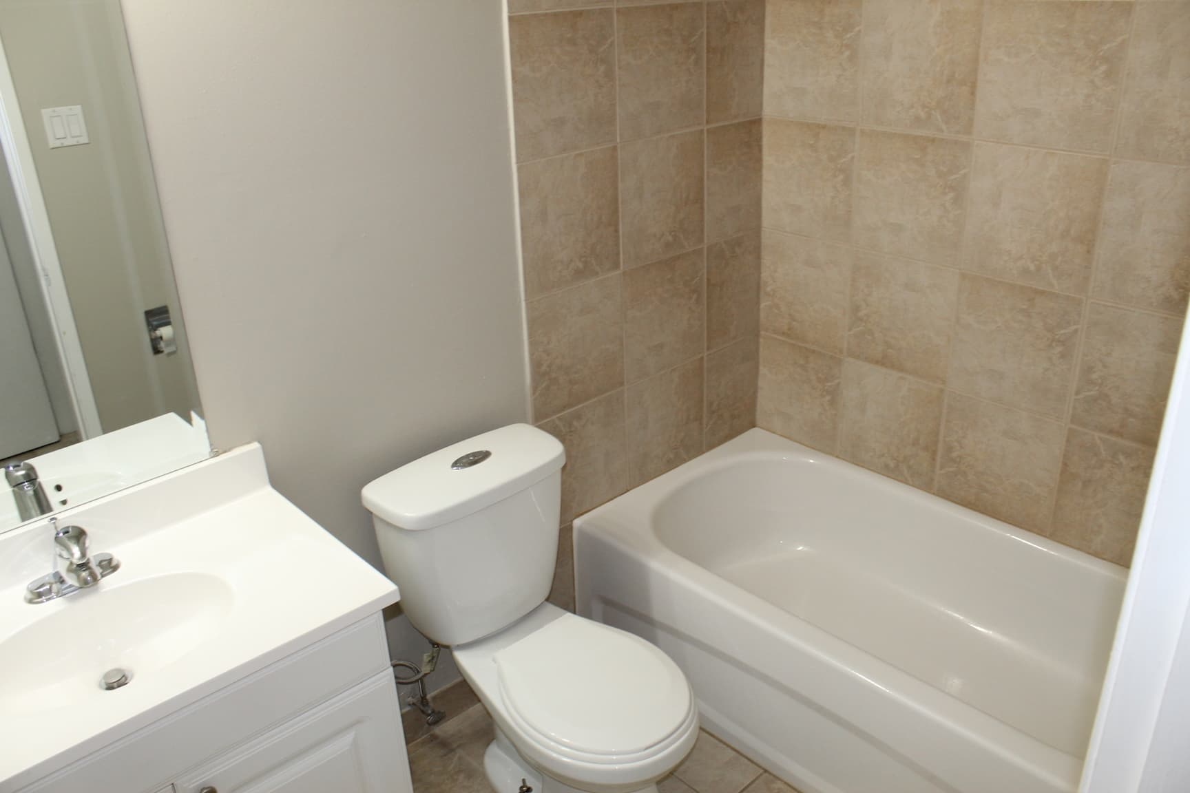 King Edward Apartments — 1 bedroom - Photo 5