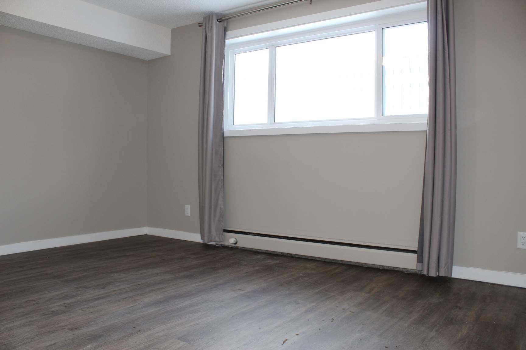 Kane Apartments — Bachelor - Photo 2