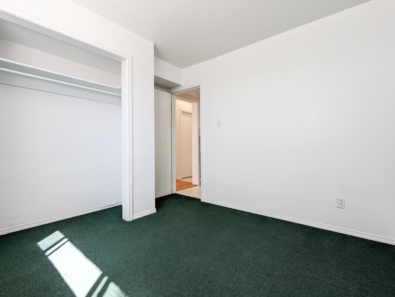 Heritage Trail Apartments 4 — 1 Bedroom - Photo 5
