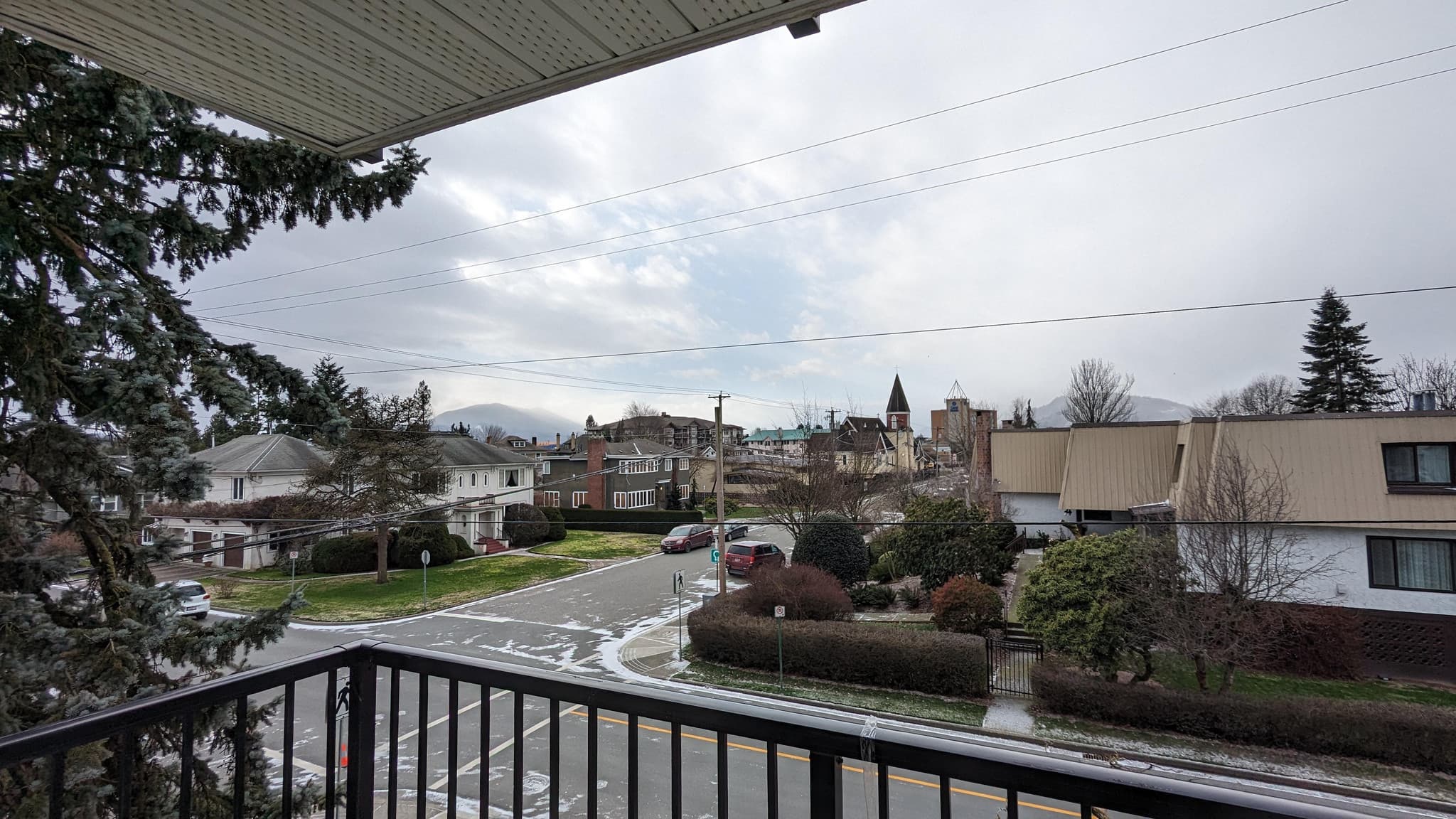 Cheam View Apartments 1 — Bachelor - Photo 13