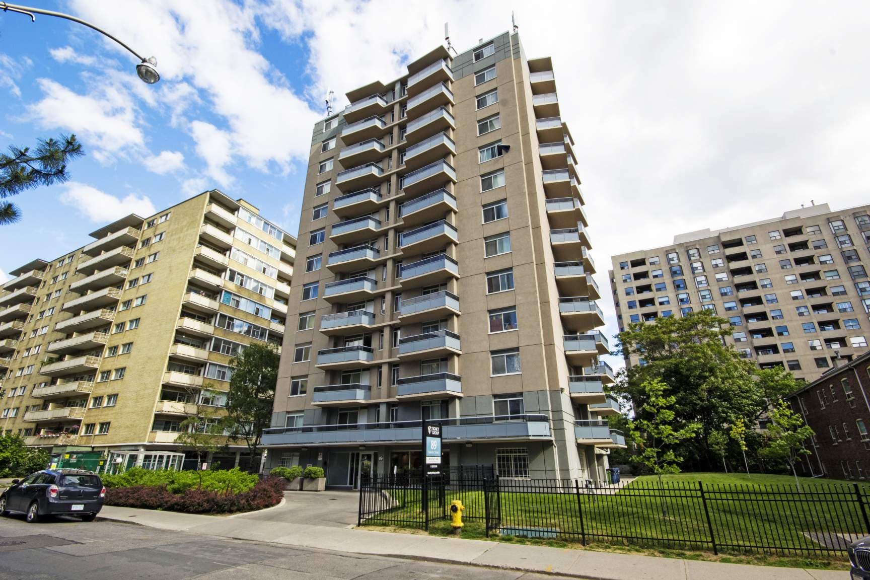 89 Isabella Street — 1 Bedroom - Photo 2