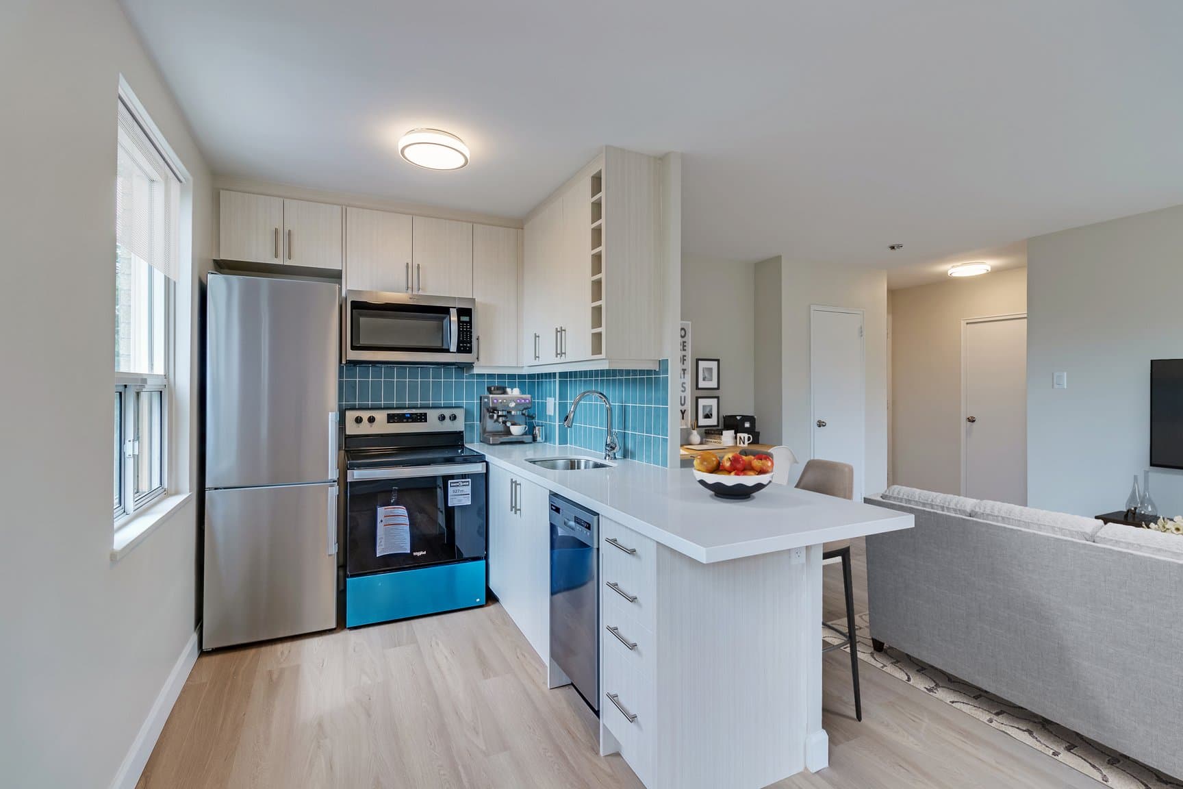 153 Ranleigh Avenue - Photo 11