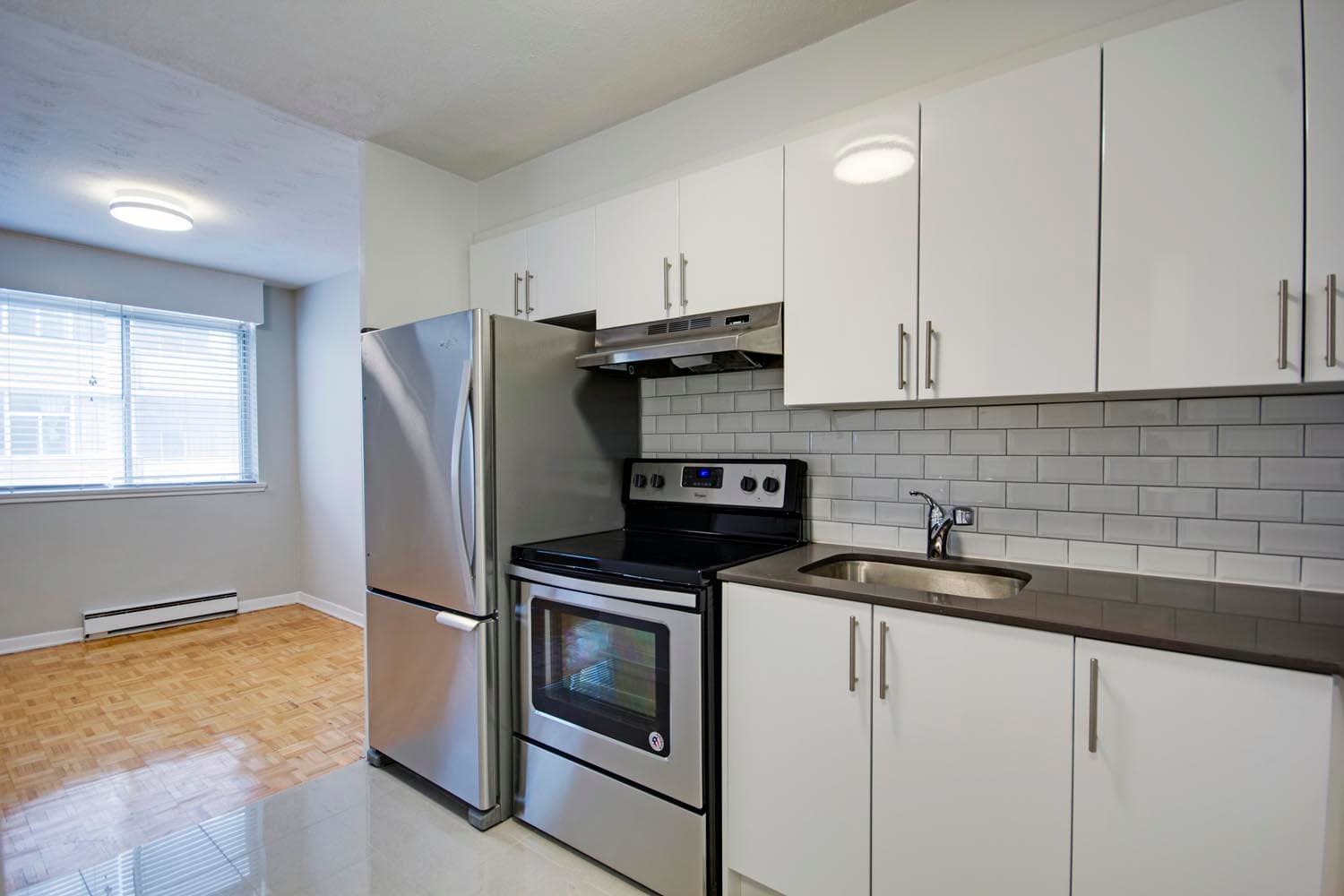 89 Isabella Street — 1 Bedroom - Photo 4