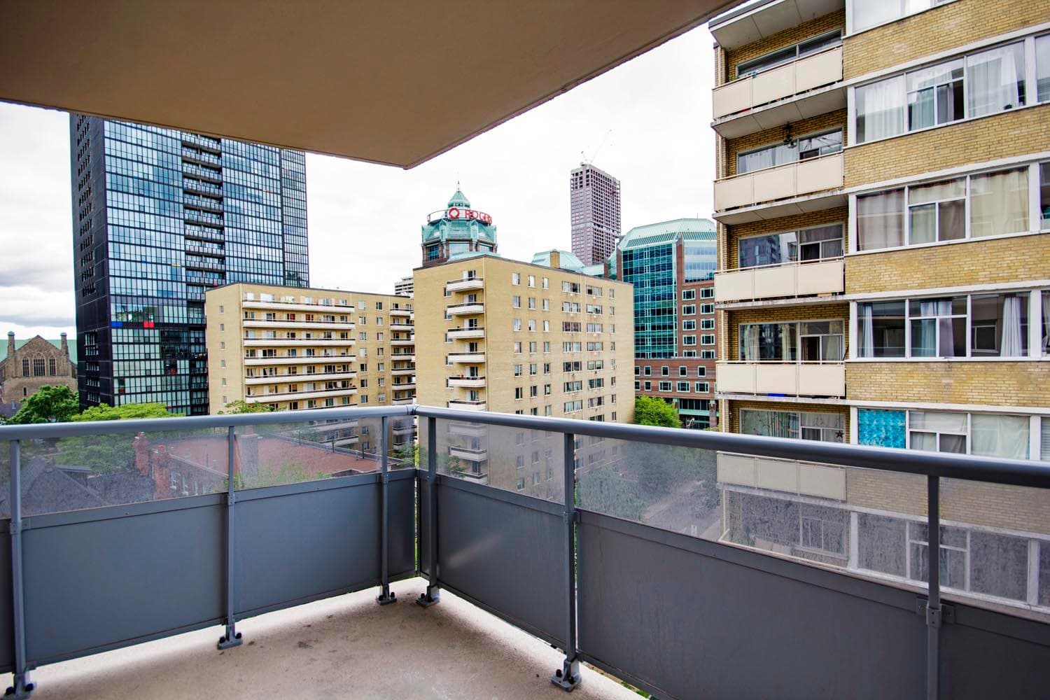 89 Isabella Street — 1 Bedroom - Photo 12