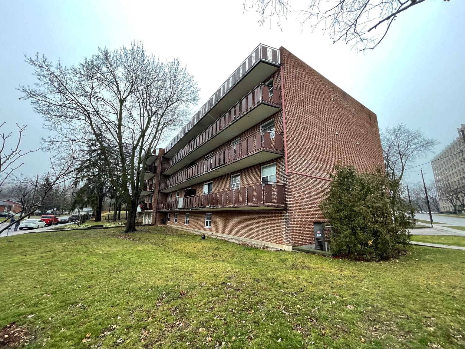 10 Veevers Drive — 2 Bedroom - Photo 20