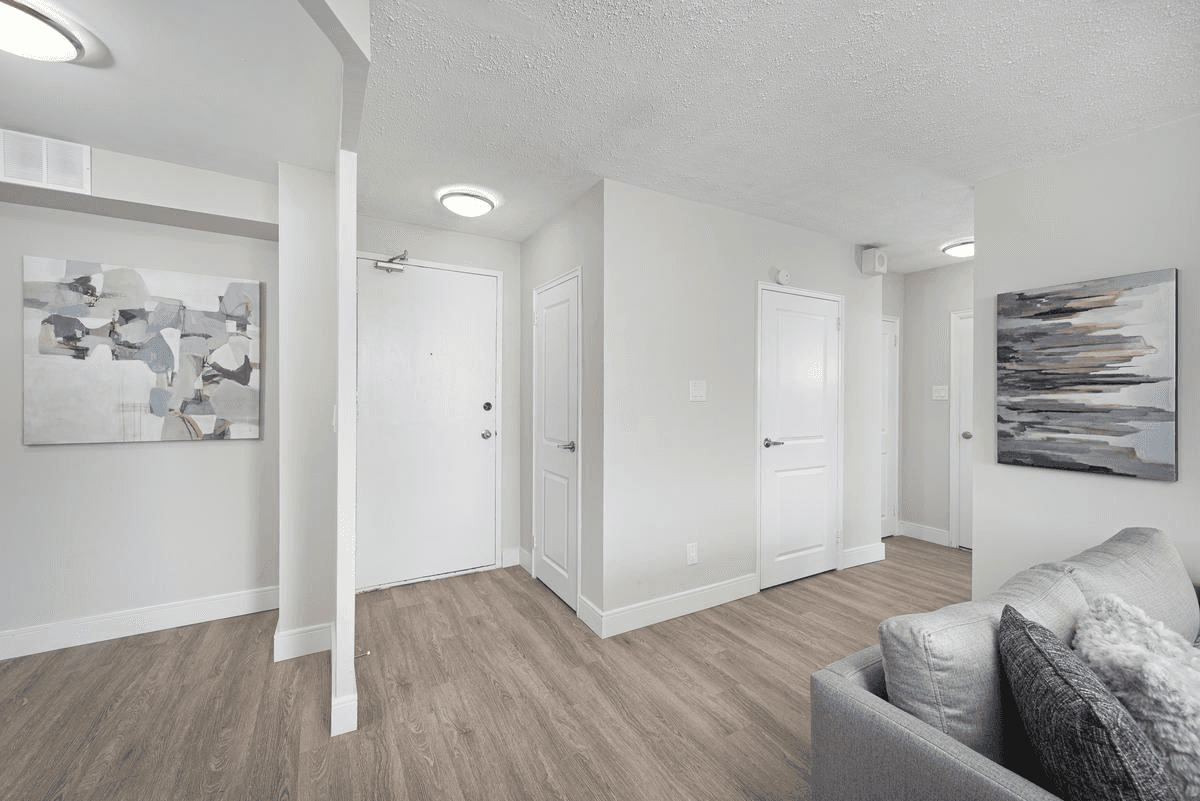 2050 Keele Street — 2 Bedroom - Photo 6