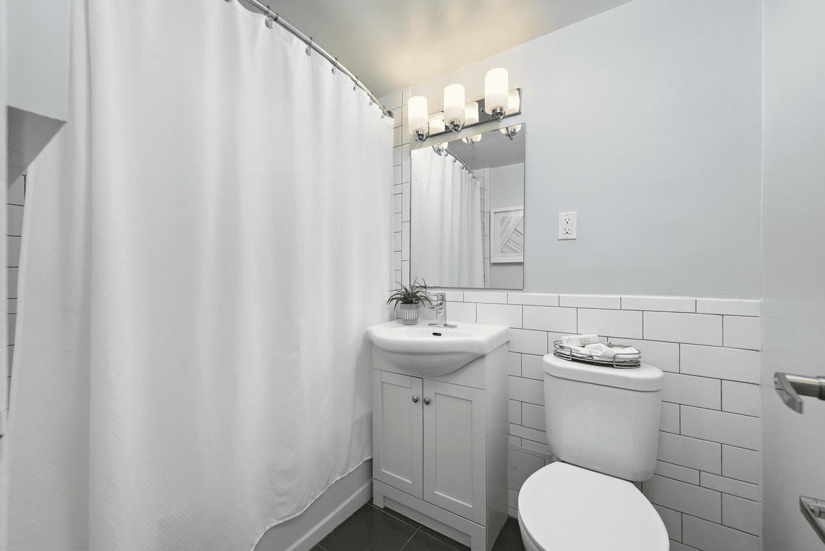 2050 Keele Street — 2 Bedroom - Photo 16