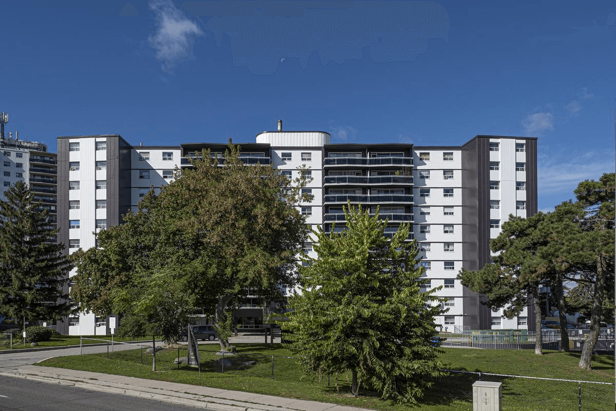 2570 Kingston Road — 1 Bedroom - Photo 11