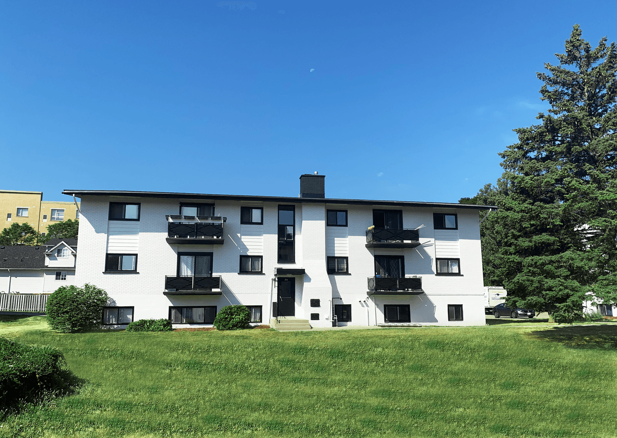 5-19 Amos Avenue & 340-358 Erb Street West — 1 Bedroom - Photo 11