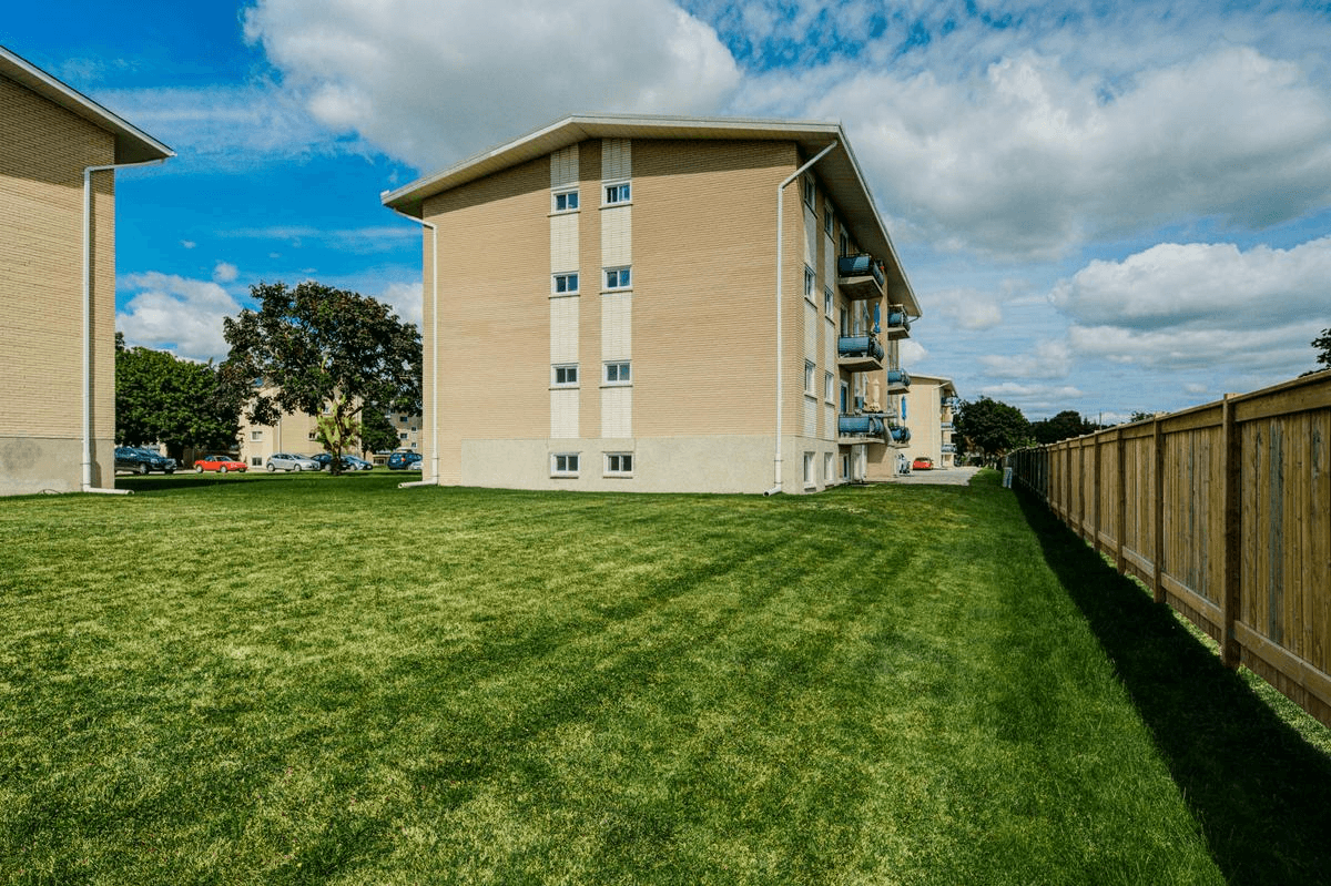 317-337 Home Street — 1 Bedroom - Photo 18