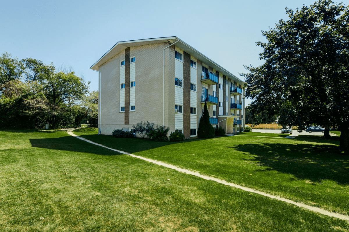 432-462 Leinster Street — 1 Bedroom - Photo 12