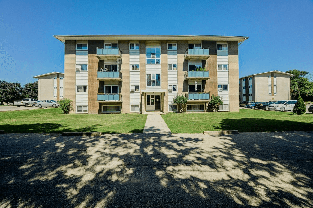 432-462 Leinster Street — 1 Bedroom - Photo 26