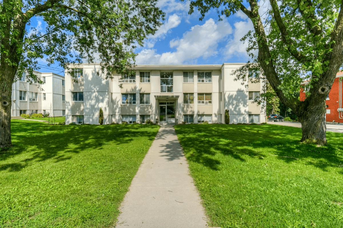 68 Weber Street & 190 Allen Street — 2 Bedroom - Photo 1