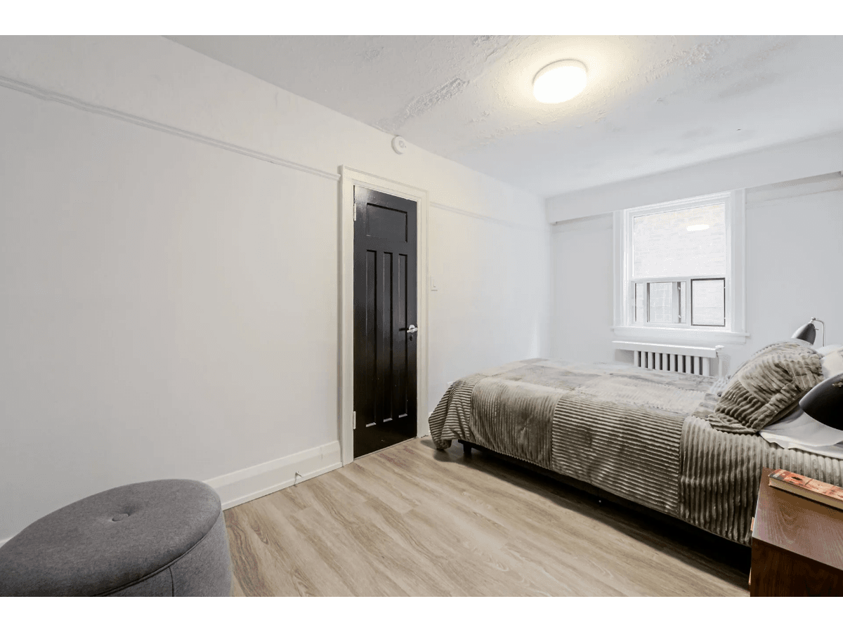 210 Wychwood Avenue — 2 Bedroom - Photo 10