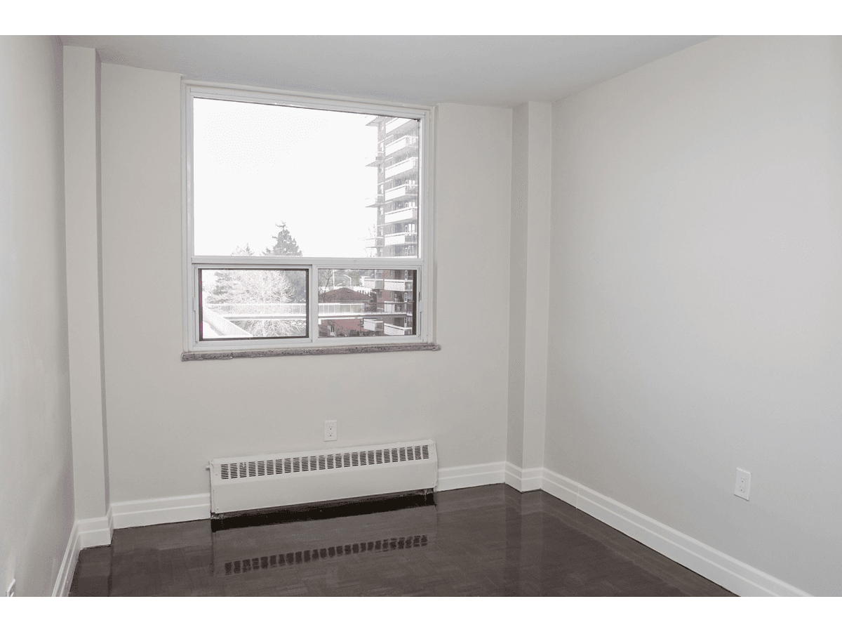 28 Helene Street North — 1 Bedroom - Photo 22
