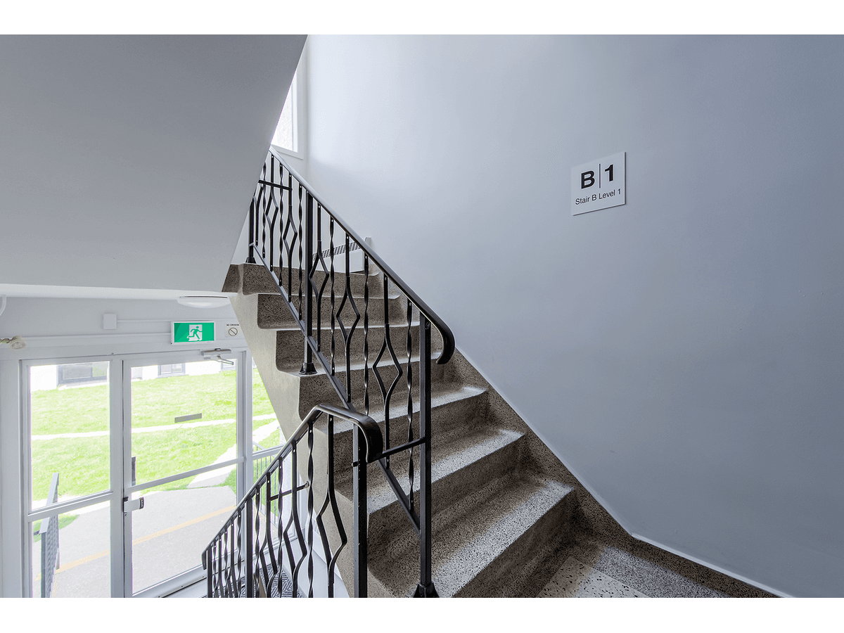 368 Luella Street — 2 Bedroom - Photo 8