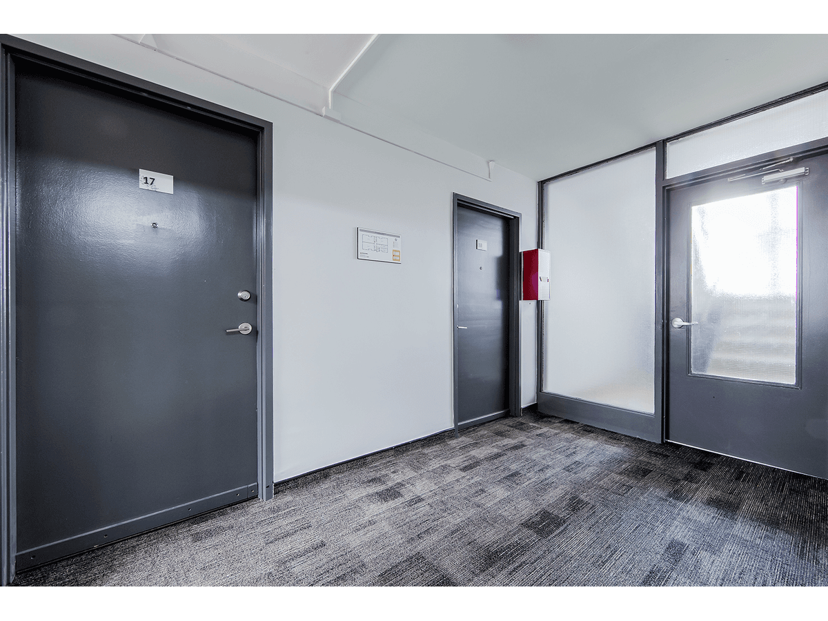 368 Luella Street — 2 Bedroom - Photo 9