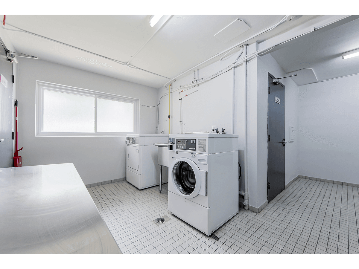 368 Luella Street — 2 Bedroom - Photo 11