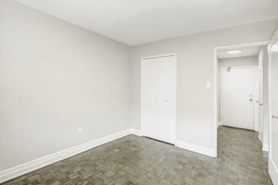 1251 King Street West — Junior 1 Bedroom - Photo 48