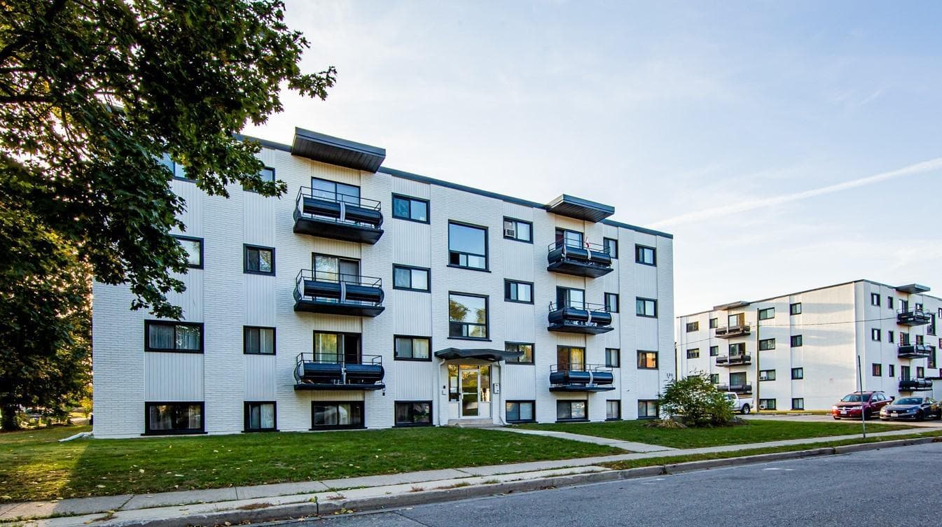 100 &amp; 120 Beck Street — 2 Bedroom