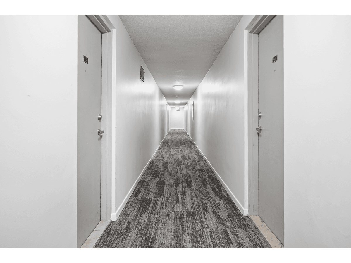 27-40 Vanier Drive - Photo 14