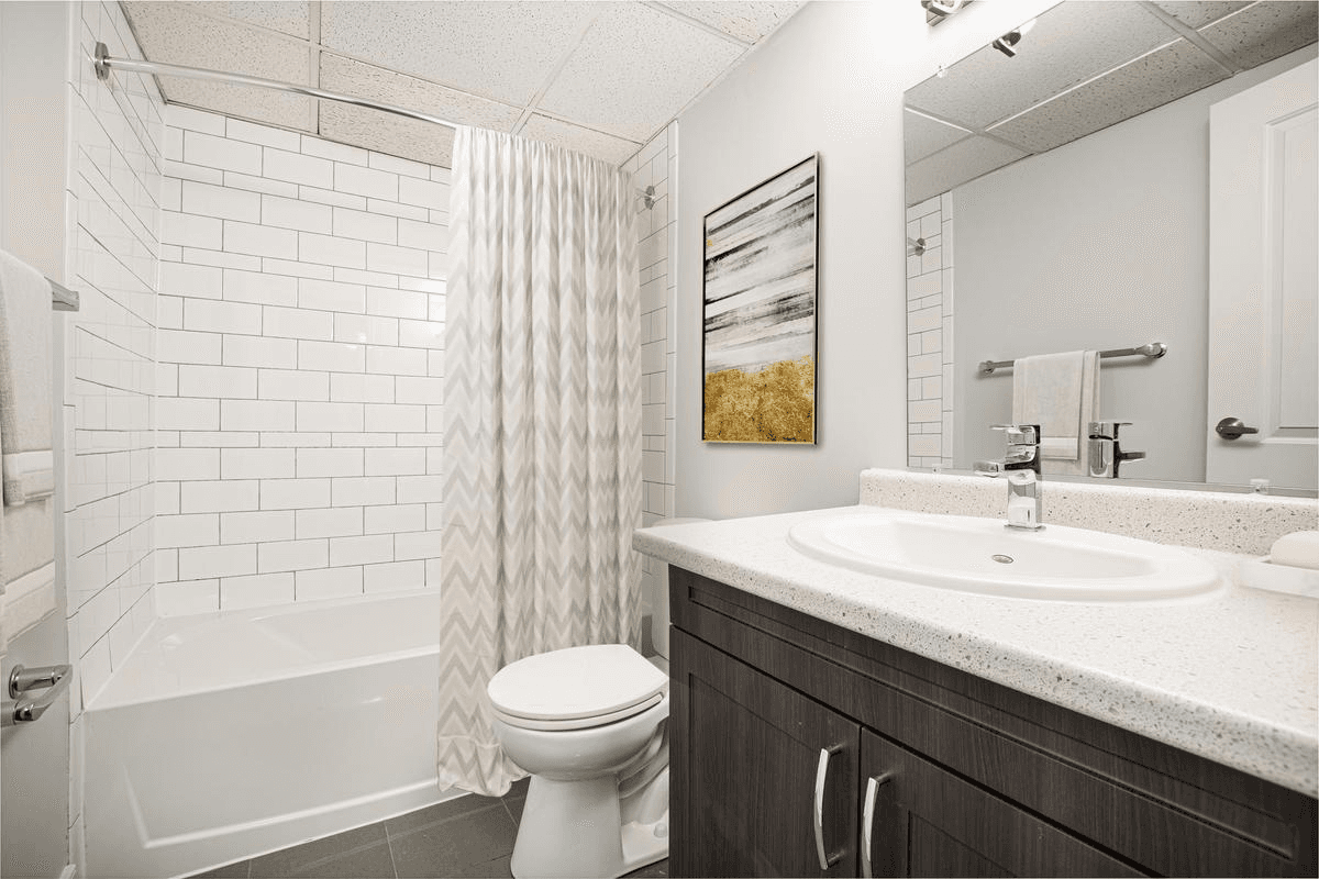 1255 Birchmount Road — 1 Bedroom - Photo 5