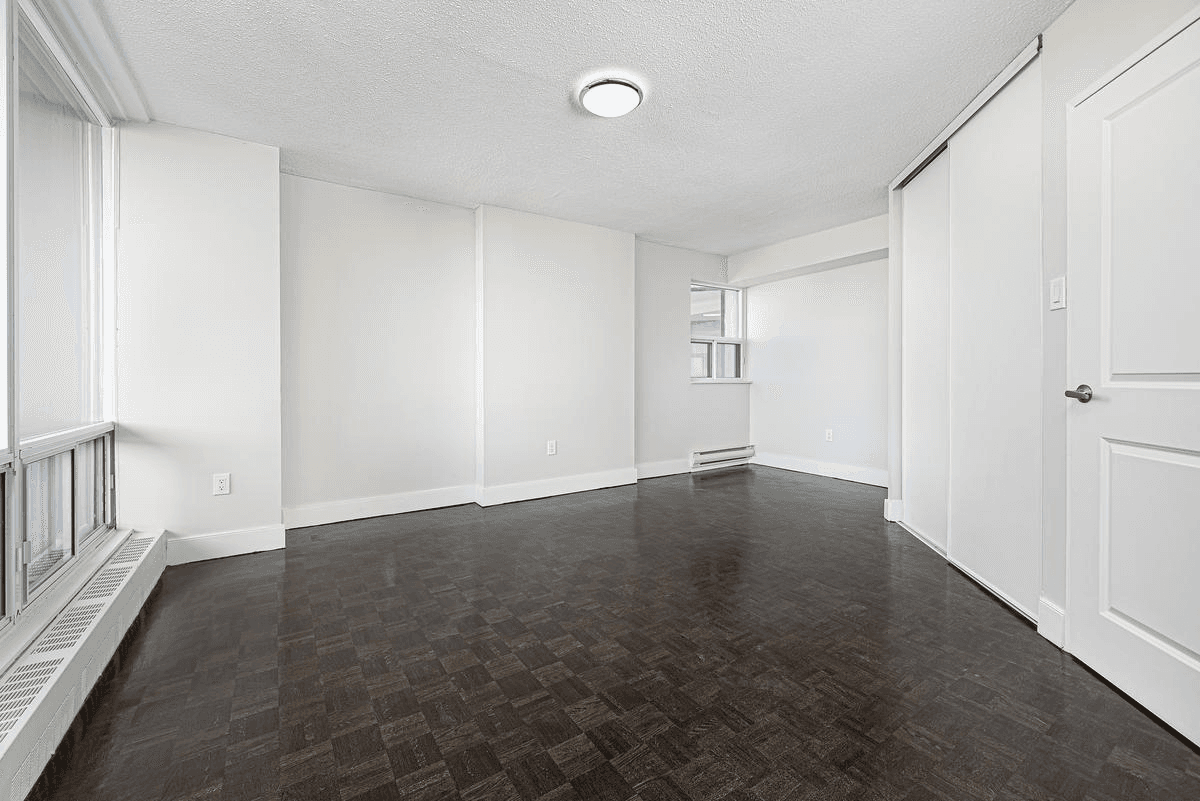5600 Sheppard Avenue East — 1 Bedroom - Photo 5