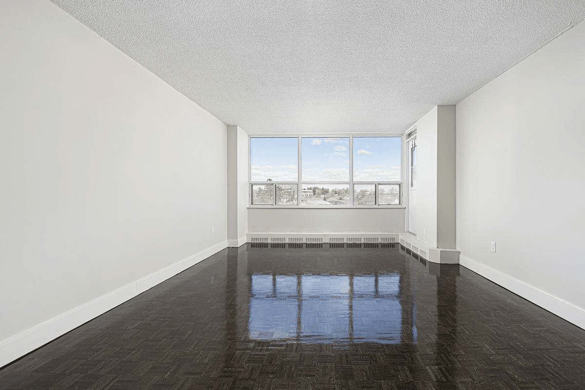 5600 Sheppard Avenue East — 1 Bedroom - Photo 7