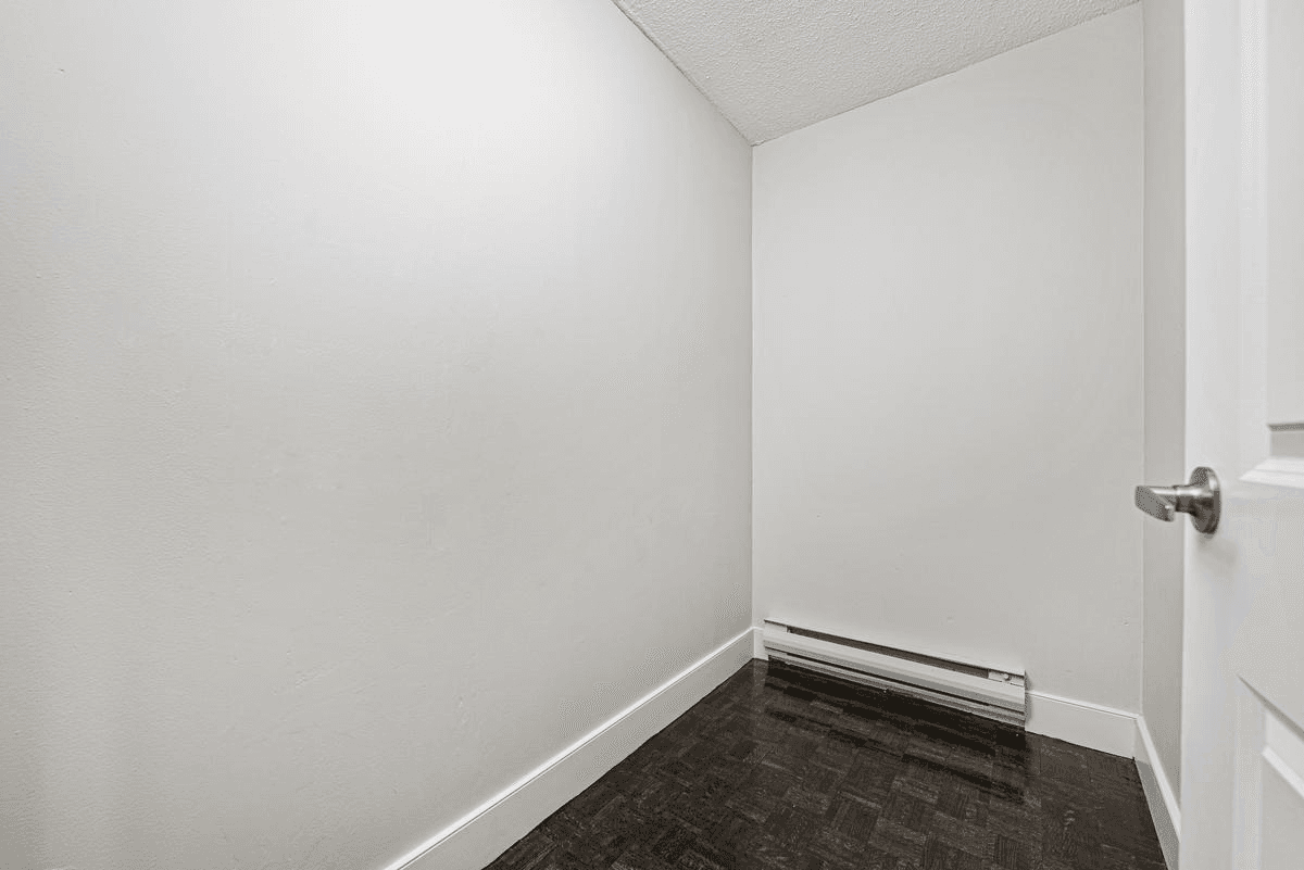 5600 Sheppard Avenue East — 1 Bedroom - Photo 10