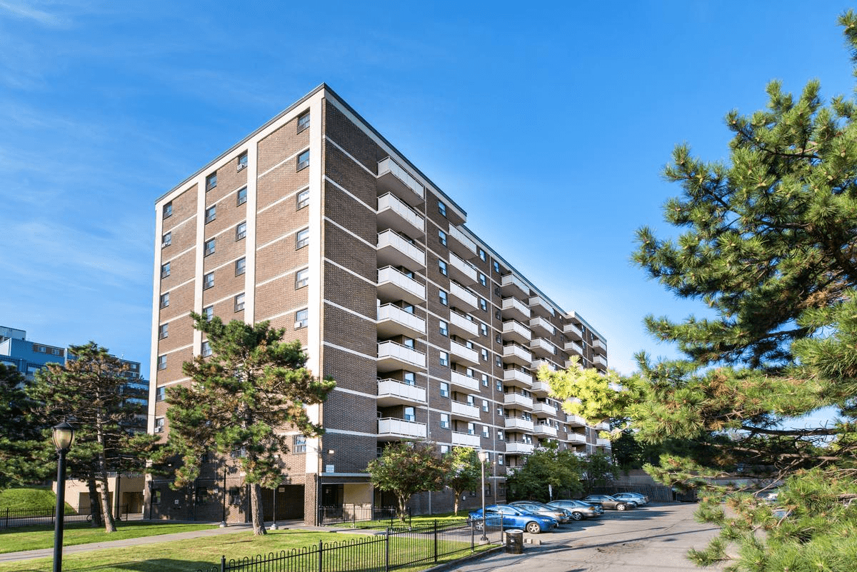 570 Birchmount Road — 2 Bedroom - Photo 1