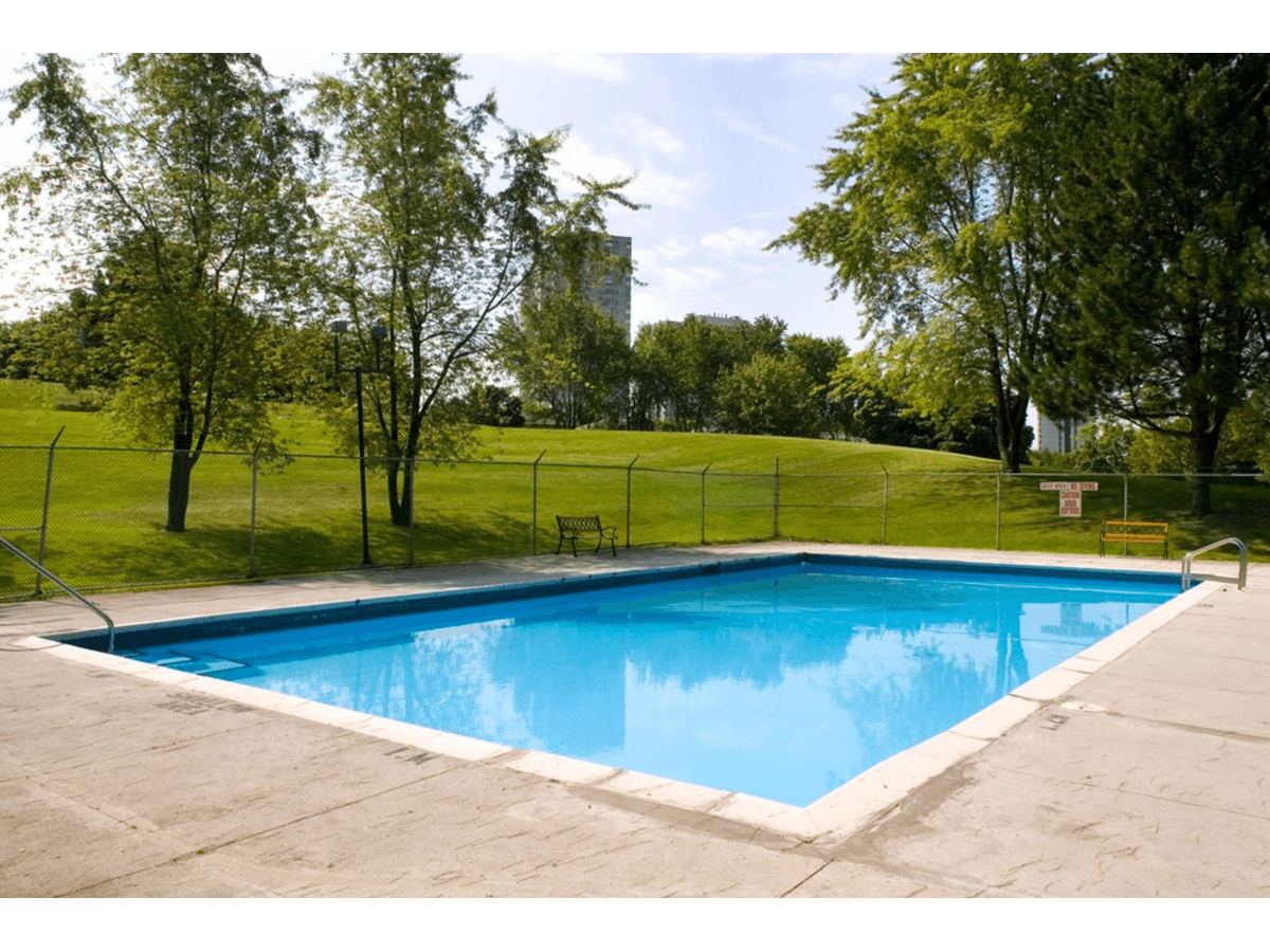 300 Antibes Drive — 2 Bedroom - Photo 5