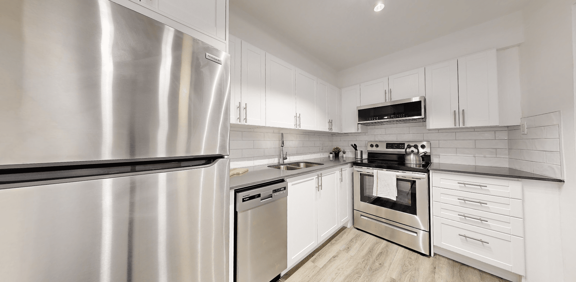 120 Torresdale Avenue — 2 Bedroom - Photo 13