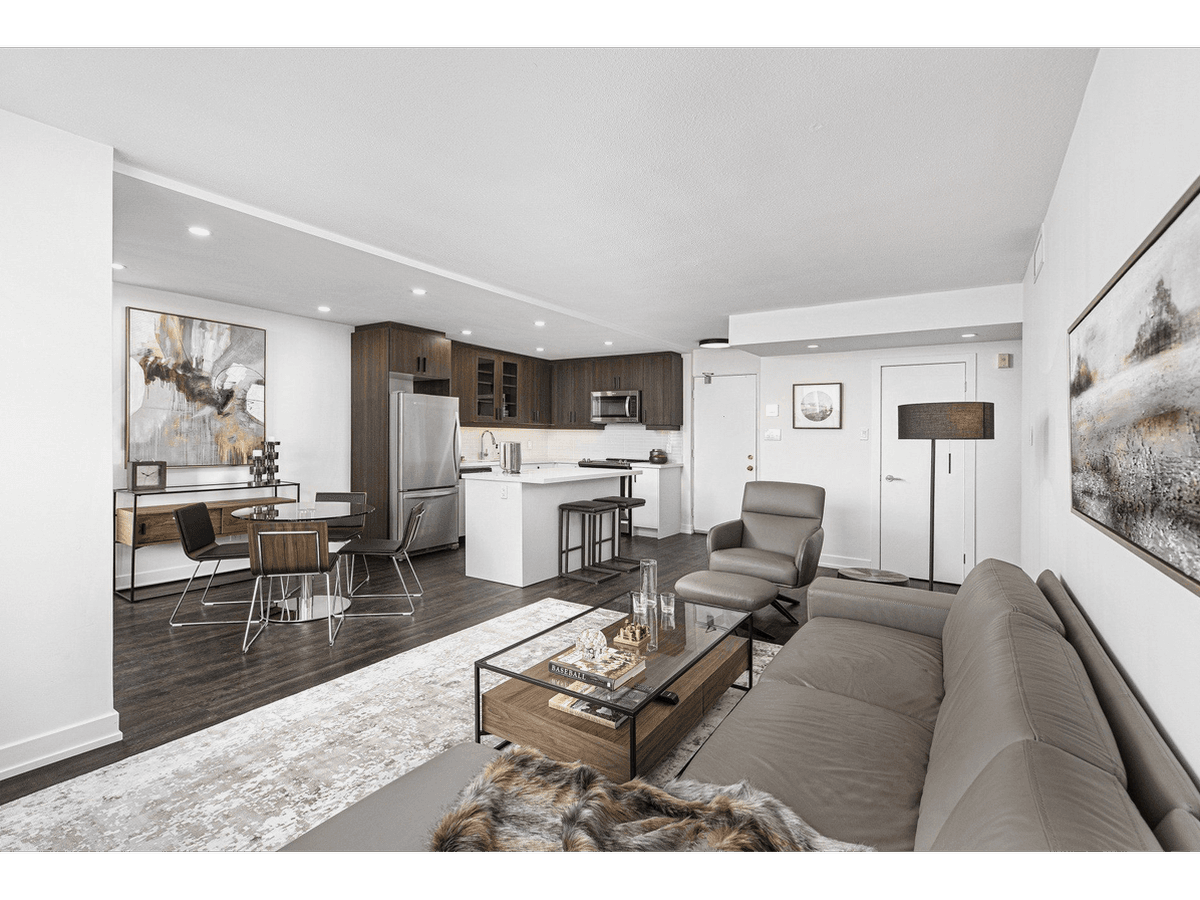 2465 Hurontario Street — 1 Bedroom - Photo 6