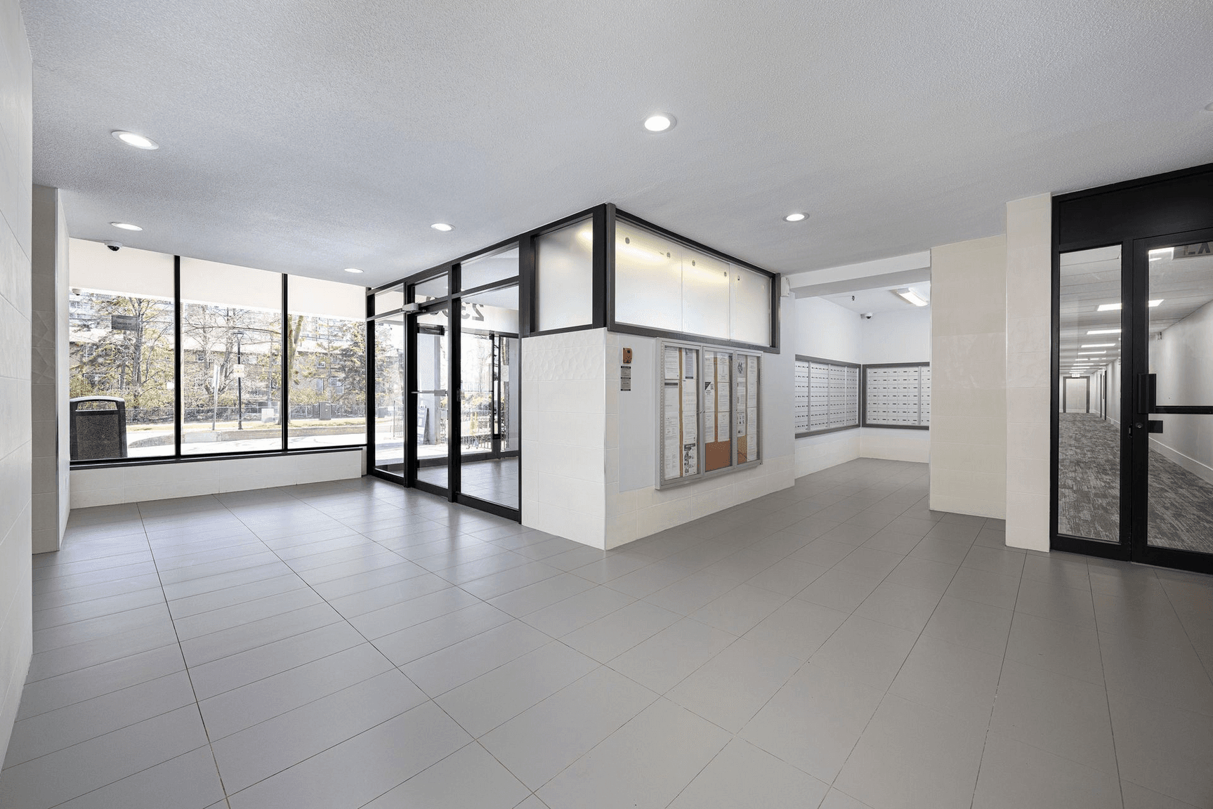2360 Birchmount Road — 2 Bedrooms Large - Photo 13
