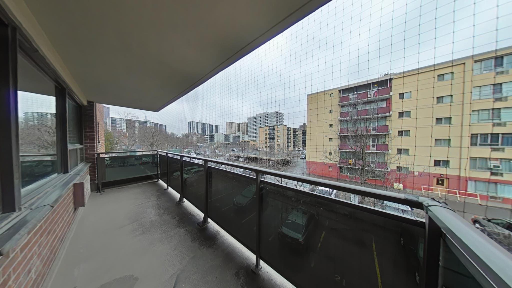 36 Thorncliffe Park Drive — 2 Bedroom - Photo 12