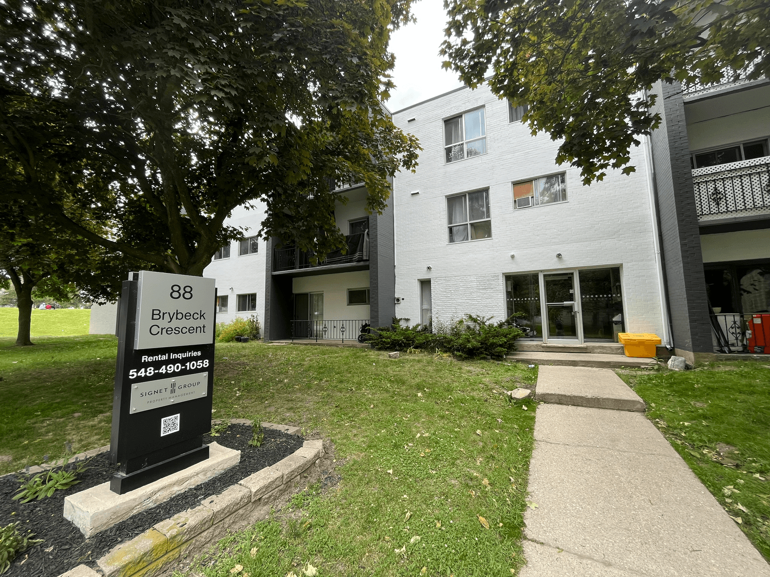 6, 16, 32 & 88 Brybeck Crescent — 2 bdrm - Photo 1